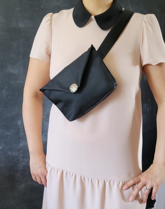 The Magpie – Belt Bag / Wearable Wallet